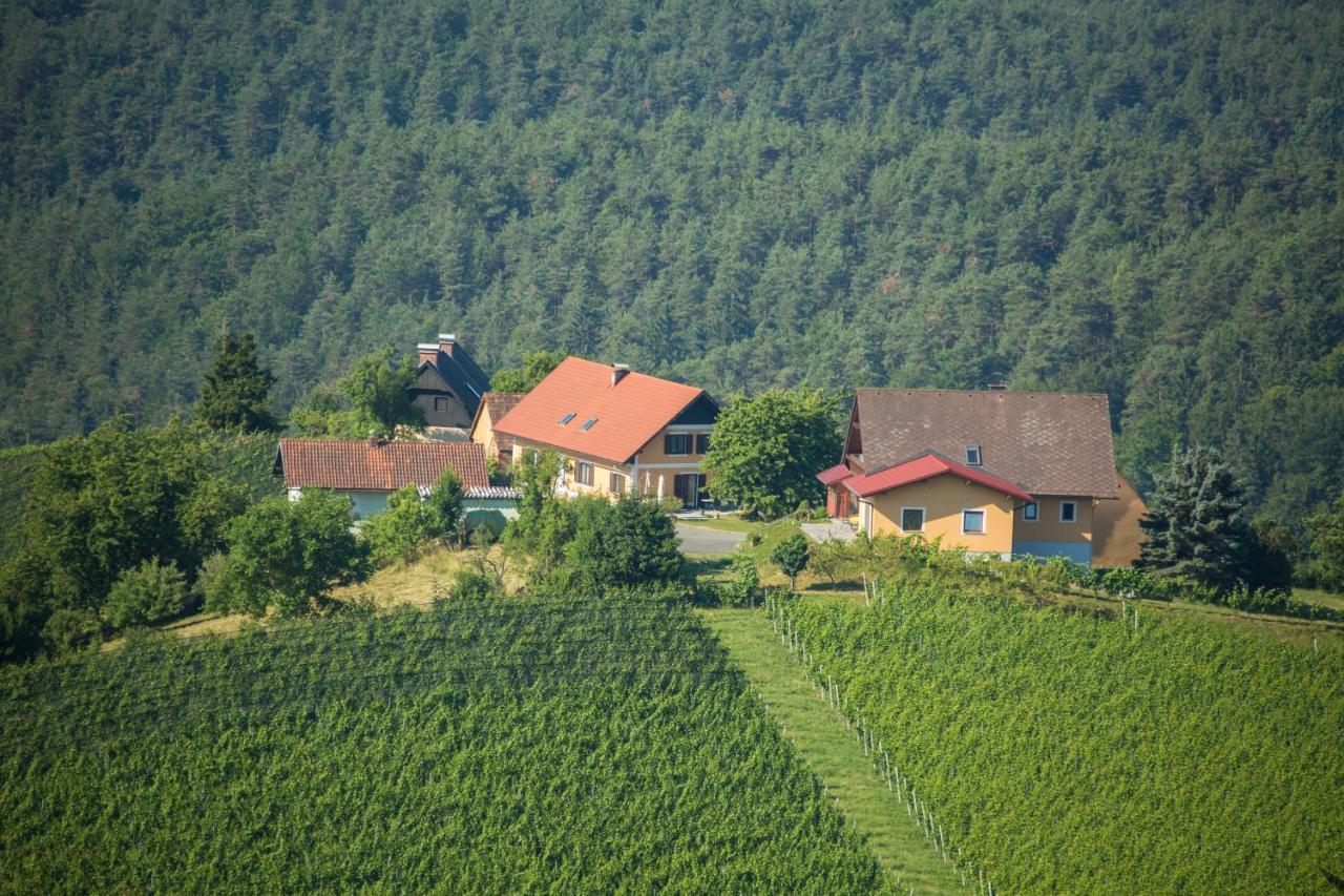 Gaestehaus Grasch Kitzeck im Sausal Exterior foto
